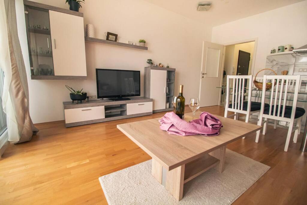 Apartman Drazena Podstrana Exterior photo